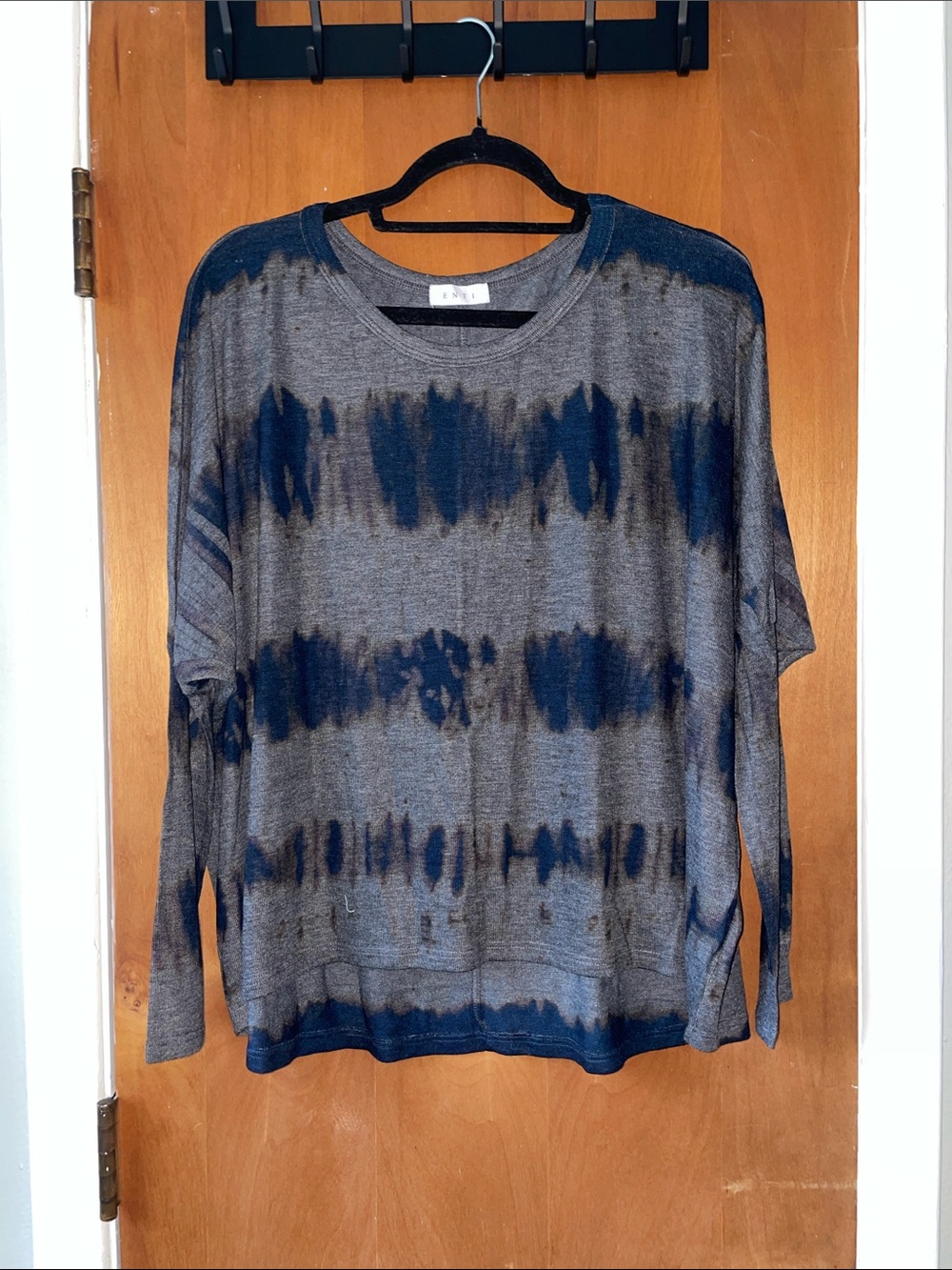 Tie-Dye Long Sleeve Tee in Gray and Navy - Unbranded